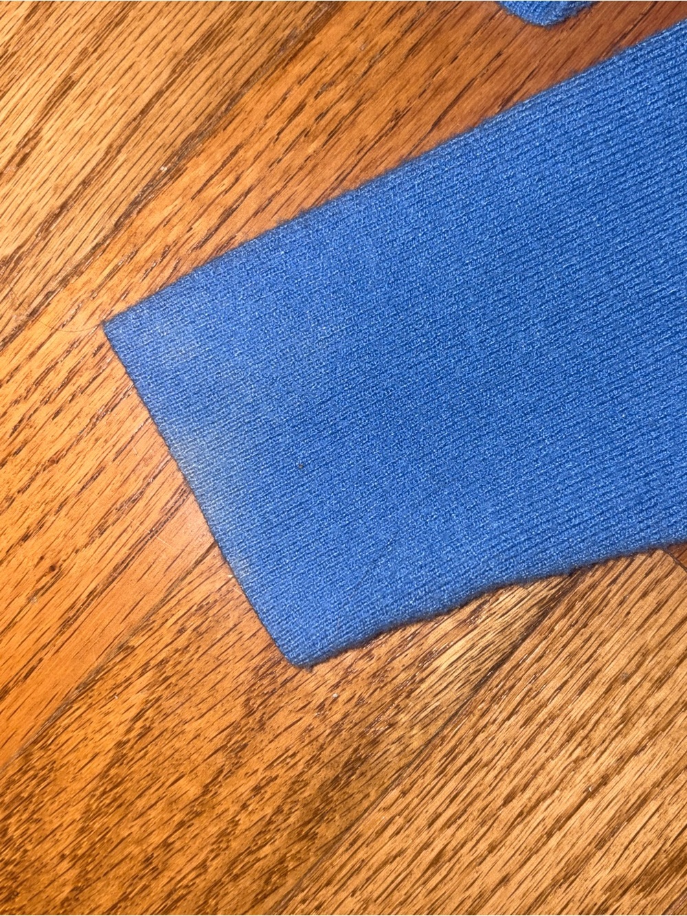 Blue Button-Front Cropped Cardigan - Picture 2 of 2